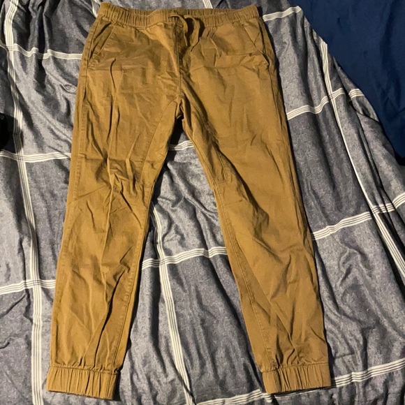 Pacsun Khaki Joggers - Picture 1 of 2